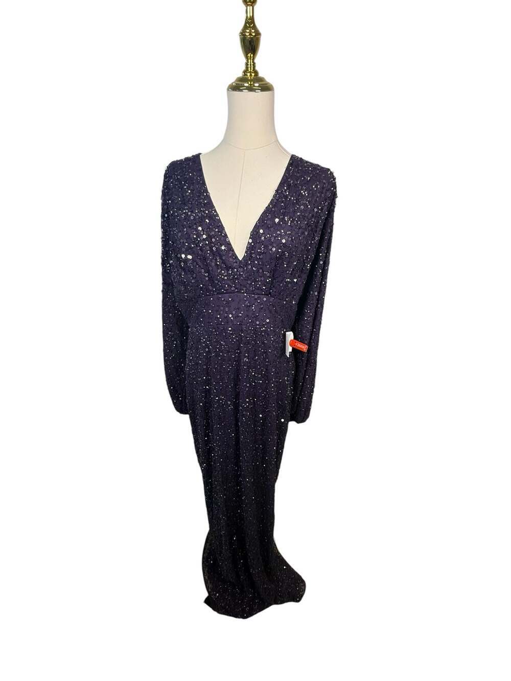 Mac Duggal Sequin Long Sleeve V-Neck Gown Size 6